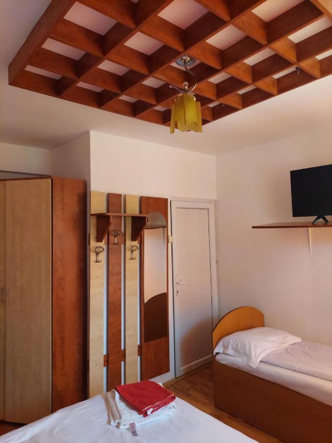 Mountain View Appartement Buşteni Buitenkant foto